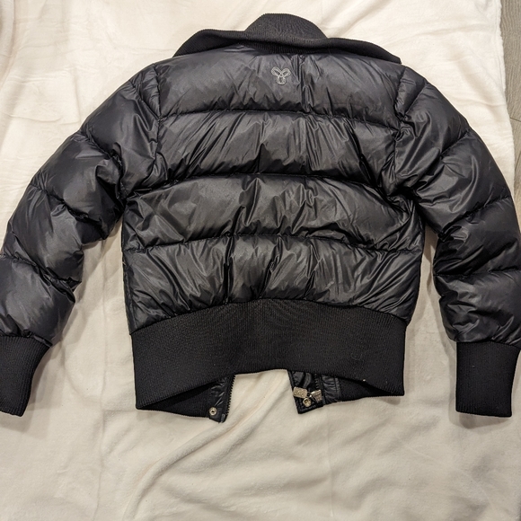 Vintage TNA Puffer Jacket - Picture 3 of 8